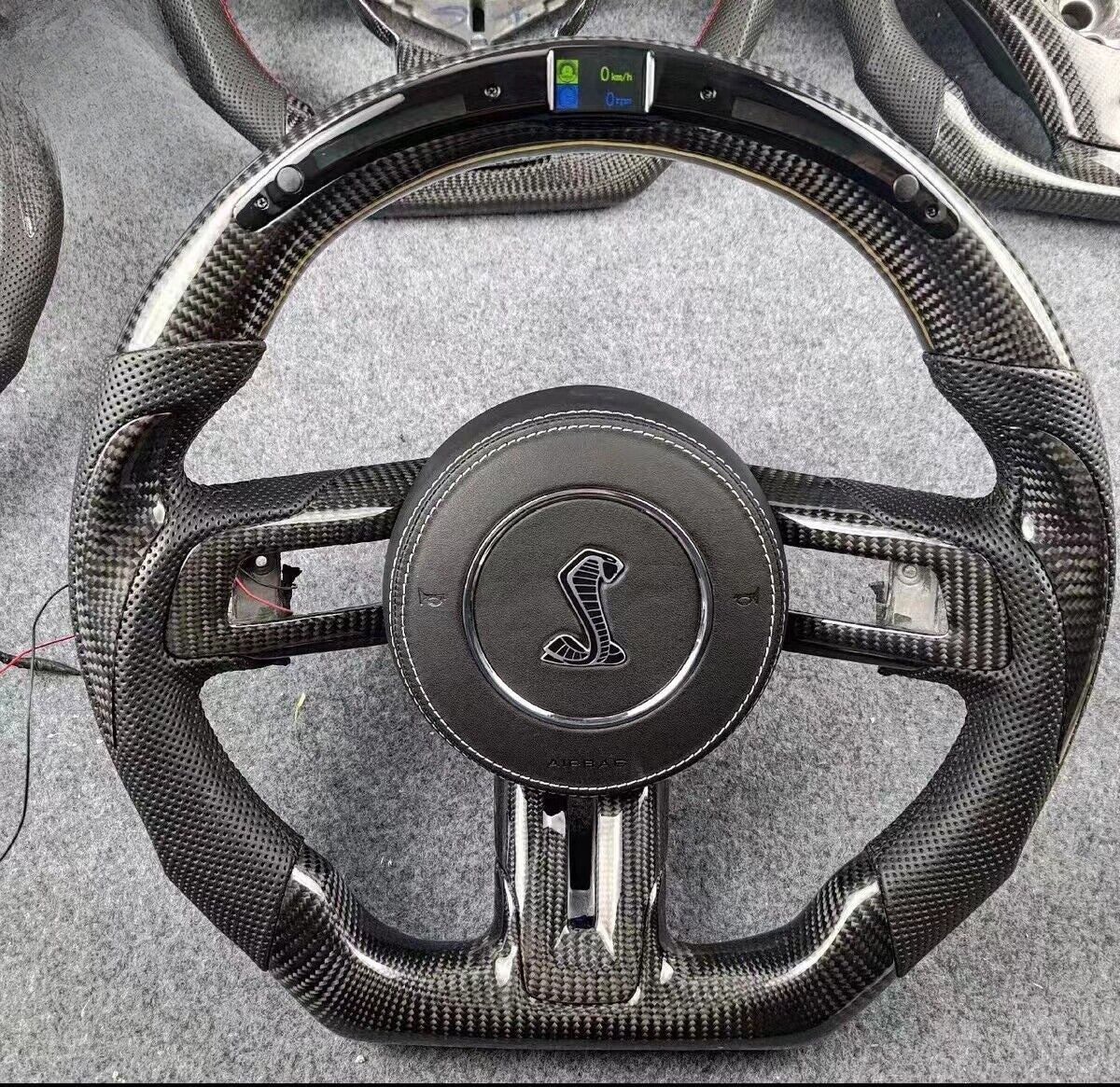 Carbon Fiber Customized Color Steering Wheel Button Trim for Ford Mustang 15-20