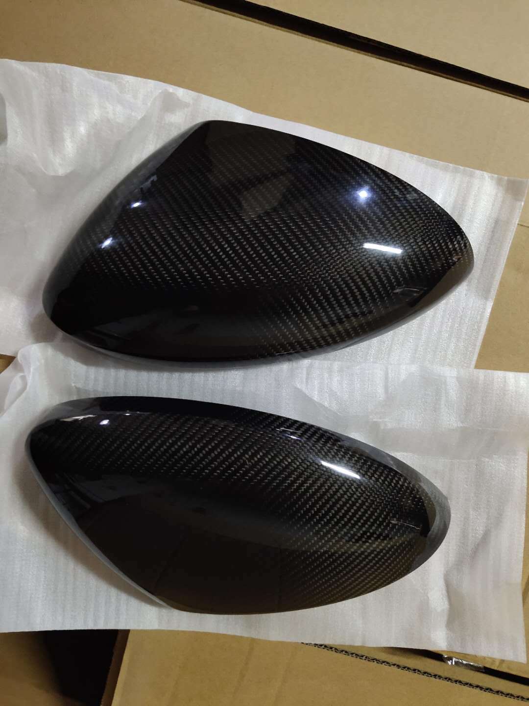 Carbon Fiber Rear View Mirror Housing for Porsche 718 Modified Cayman Boxster Carbon Fiber Rear View Mirror Housing