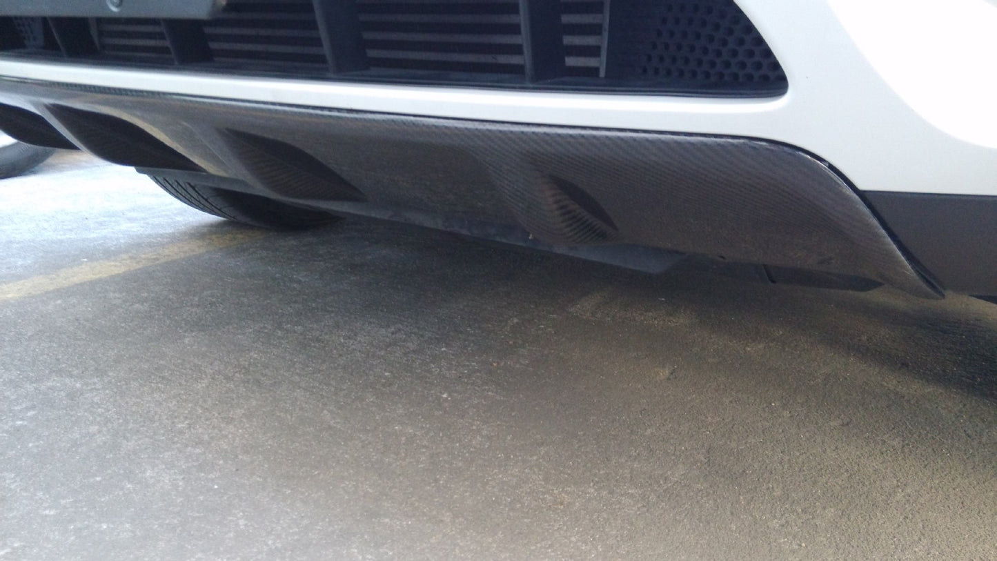 For Porsche Macan Carbon Fiber Front Guard, Front Spoiler Guard Front Chin Carbon Fiber Front Lip, Front Bar