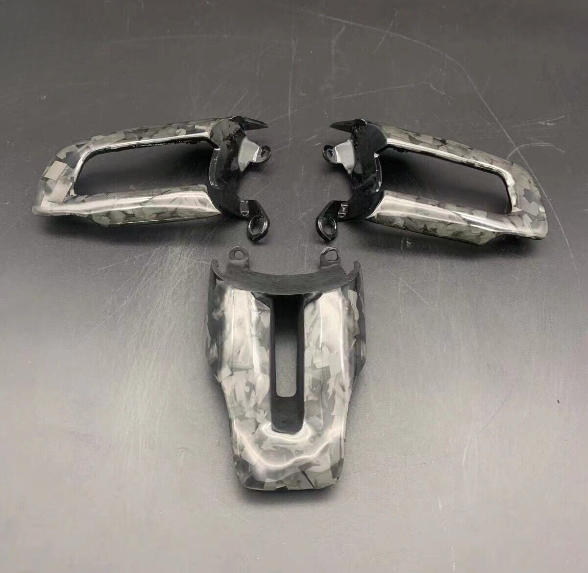 Carbon Fiber Customized Color Steering Wheel Button Trim for Ford Mustang 15-20