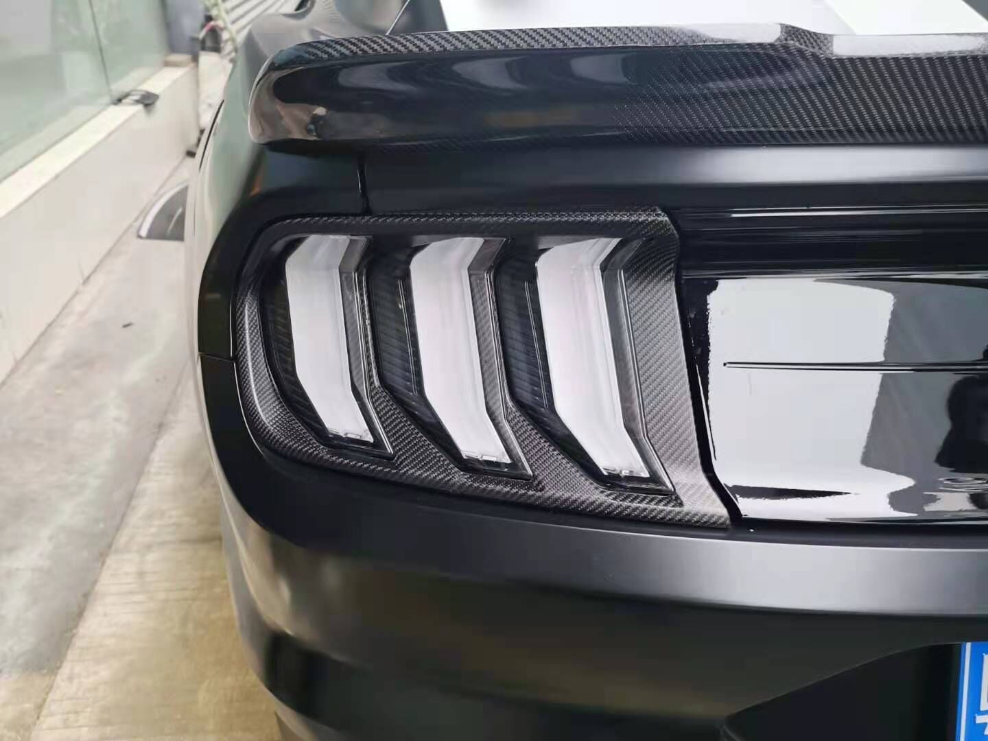 For 18-23 Ford Mustang Carbon Fiber Rear Taillight Cover Frame Shell, Taillight Decorative Cover